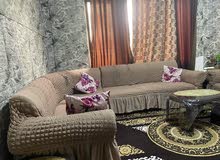 كنب بني كورنر  ممتاز مع كفرات