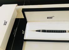 قلم مونت بلانك جديد تماما بكامل المرفقات سعره في الوكيل فوق 200 ريال