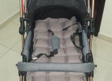 Poussette bébé et enfant landau à 4 roues Poussette bébé et enfant landau à 4 roues