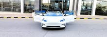 تيسلا 2022 model 3 فحص كامل اوتوسكور +B بحالة الوكالة في الحرة لون مميز للبيع بسعر لقطة ومحرووووق