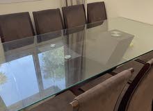 طاولة ب8 كراسي طاولة ب8 كراسي