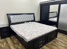 King size bedroom set forsale urgent