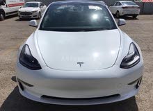 Tesla Model 3 2023مش ماشية شبه زيرو(2067Mile)