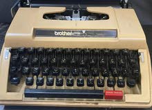 اله كتابيه قديمه Brother Portable Typewriter
