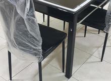 ترابيزة واربع كراسي جدد للبيع ترابيزة واربع كراسي جدد للبيع