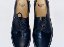 Dr. MARTENS & POLO