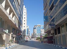 مكتب للبيع بجانب مجمع البساتين/نابلس