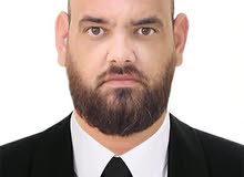 شاب مصري يحمل ليسن وإقامة ومتواجد داخل الدولة من 15 سنه شاب مصري يحمل ليسن وإقامة ومتواجد داخل الدولة من 15 سنه