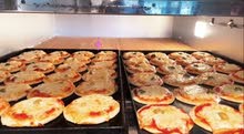 مطلوب أسطي بيتزا 50قرش يعرف يستخدم الطراحة الكبيرة/واسطي بيتزا تاني للبيتزا صغيرة ومعجنات ومطبقة