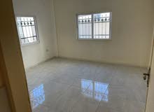 130m2 4 Bedrooms Apartments for Rent in Zarqa Jabal Tareq