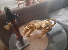 تحف وانتيكات ونحاسيات بسعر مغري من المالك