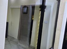 باب زجاج المنيوم اسود سحاب