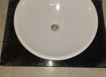 DURAVIT  مغسلة  42cm  x 42cm فوق   الرف صحن  مع قاعدة رخام 50cm x 65cm
