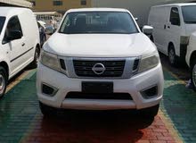 Pikup Nissan navara 4x4 2016 Gcc petrol manual gear