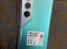 تلفون TECNO CAMON 40 Pro 5G  للبيع شبه جديد ولا خدشه صرلو مفتوح من الكرتونه حوالي 3 اسابيع او اقل