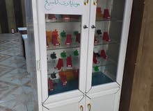عارضة للبيع عارضة للبيع