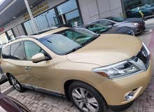 Nissan Pathfinder 2013 in Abu Dhabi