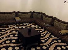 جلسة مسند خشب ومندار مضغوط ترتفاعه15سم جلسة مسند خشب ومندار مضغوط ترتفاعه15سم
