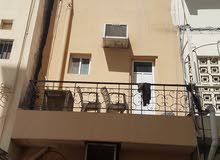 بنايه 3 طوابق ستوديو ومحل بنايه 3 طوابق ستوديو ومحل