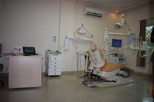 مطلوب مساعدة طبيب اسنان لعيادة اسنان الرصيفه عوجان
