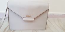 حقيبة دكني أصلية DKNY crossbody authentic bag حقيبة دكني أصلية DKNY crossbody authentic bag