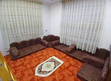 فراش مستخدم نهدي جميل ومريح