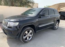 Jeep Grand Cherokee 2012 Black V8