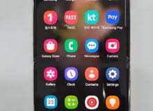 Samsung Galaxy Z Flip 4 256 GB in Northern Governorate