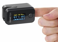 pulse oximeter جهاز قياس نسبة الاوكسجين وضربات القلب pulse oximeter جهاز قياس نسبة الاوكسجين وضربات القلب
