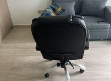 كرسي العاب او كرسي مكتب مع مساج  office chair or gaming chair with massage