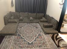 مجلس متكامل نظيف للبيع. مجلس متكامل نظيف للبيع.