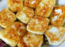 جبنه بيضاء مغليه حليب غنم صافي جبنه بيضاء مغليه حليب غنم صافي