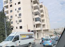 شقة 160 متر طابق اول وباركنج ارضي مع مصعد و اطلالة جميلة لا يوجد بناء امامك