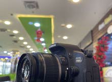 كاميرا Canon EOS-700D بحال الوكالة تماماً للبيع