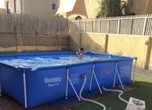 swimming pool swimming pool