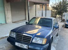 Mercedes Benz E-Class 1989 in Al Karak