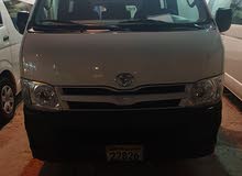 Toyota Hiace 15 seater bus Automatic 2012 Toyota Hiace 15 seater bus Automatic 2012