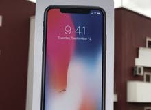 متوفر iPhone X 256G نظيف جدا جدا بضمان