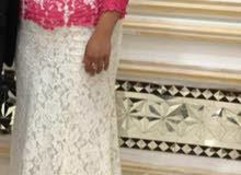 fustan jameel lawnuhu pink White wa dontel muratab walaysa m3ajaa fustan jameel lawnuhu pink White wa dontel muratab walaysa m3ajaa