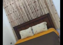 تخت مزدوج للبيع  عرض 190