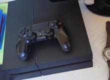 PS4 très bon état 2eme generation PS4 très bon état 2eme generation