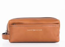 TOMMY HILFIGER LEATHER BAG