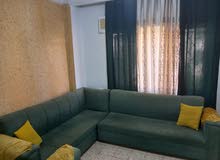 طقم كنب كورنر بحالة جيدة للبيع