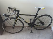giant bike size (s) —shimano sora —speed 9x2 giant bike size (s) —shimano sora —speed 9x2