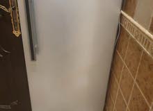 selling refrigerator good condition selling refrigerator good condition