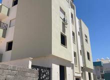 شقة للبيع في الفرناج طريق الشوق خلف جامعة ناصر