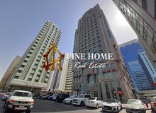 Close to Bus-stops / Spacious 3BR with Maids Rm Close to Bus-stops / Spacious 3BR with Maids Rm