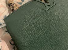 شنط ماركات درجه اول جديد ومستخدم شنط ماركات درجه اول جديد ومستخدم
