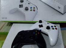 XBOX ONEللبيع 180$وبي مجال