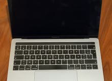 Macbook Pro 2018 i7 16Go 1To SSD Cycle 180
